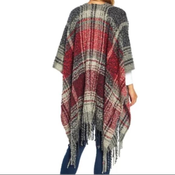 Woolrich boucle plaid cozy blanket wrap with fringe trim - Picture 2 of 7